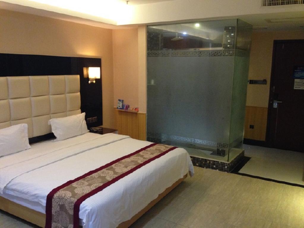 Tianguo Times Hotel Foshan Quarto foto